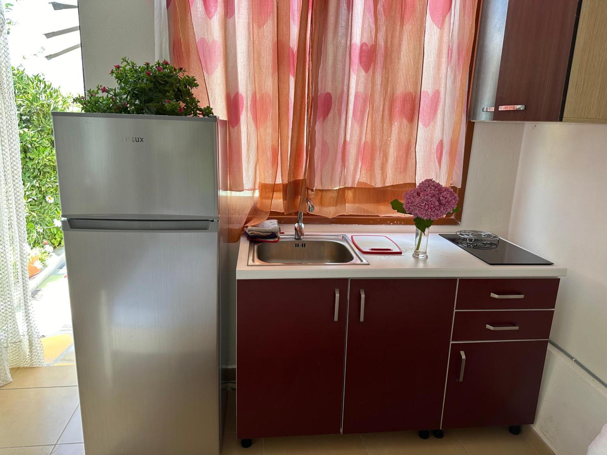 Flower'S Home Orikum Bagian luar foto